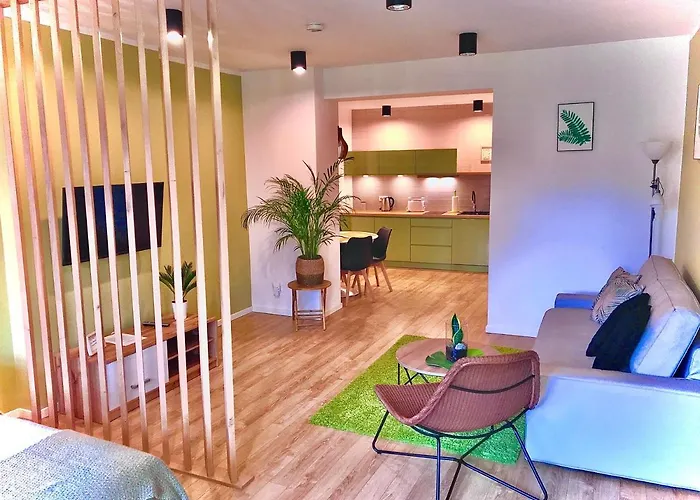 Apartament „Green Wall”
